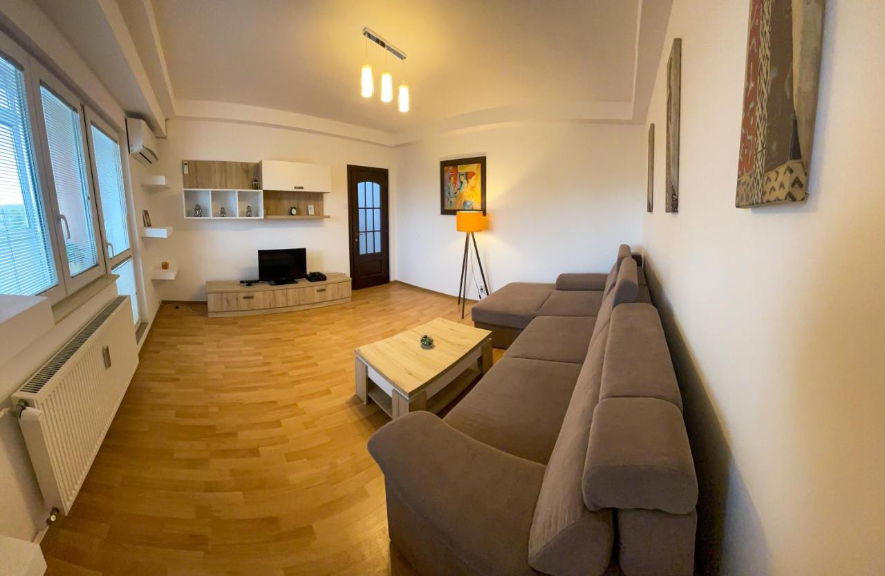National Arena Mega Mall Elana Apartment บูคาเรสต์ ภายนอก รูปภาพ